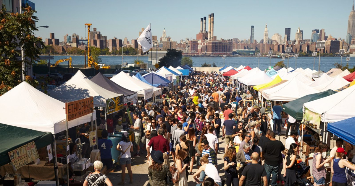 Smorgasburg food market crowd in Brooklyn
